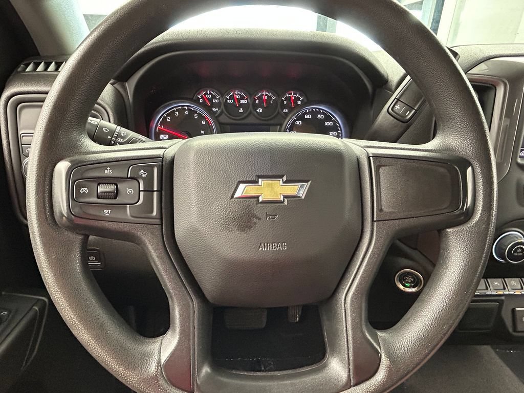Used 2024 Chevrolet Silverado 1500 Custom RWD image 33