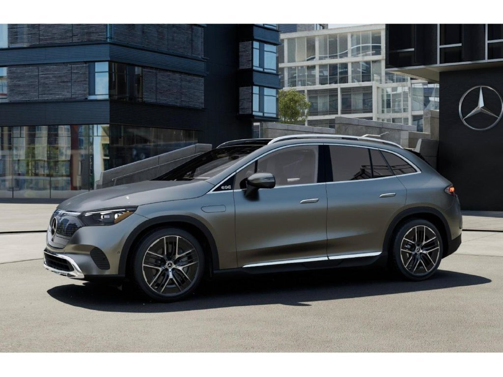 New 2026 Mercedes-Benz EQE 320 4MATIC SUV image 37