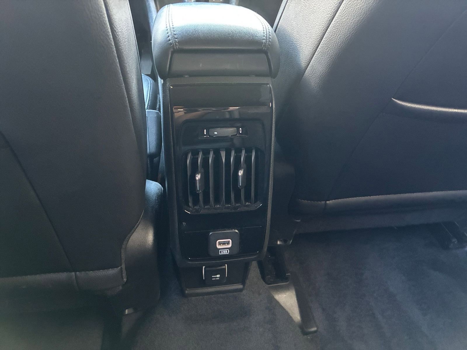 Used 2025 Jeep Compass Trailhawk image 22