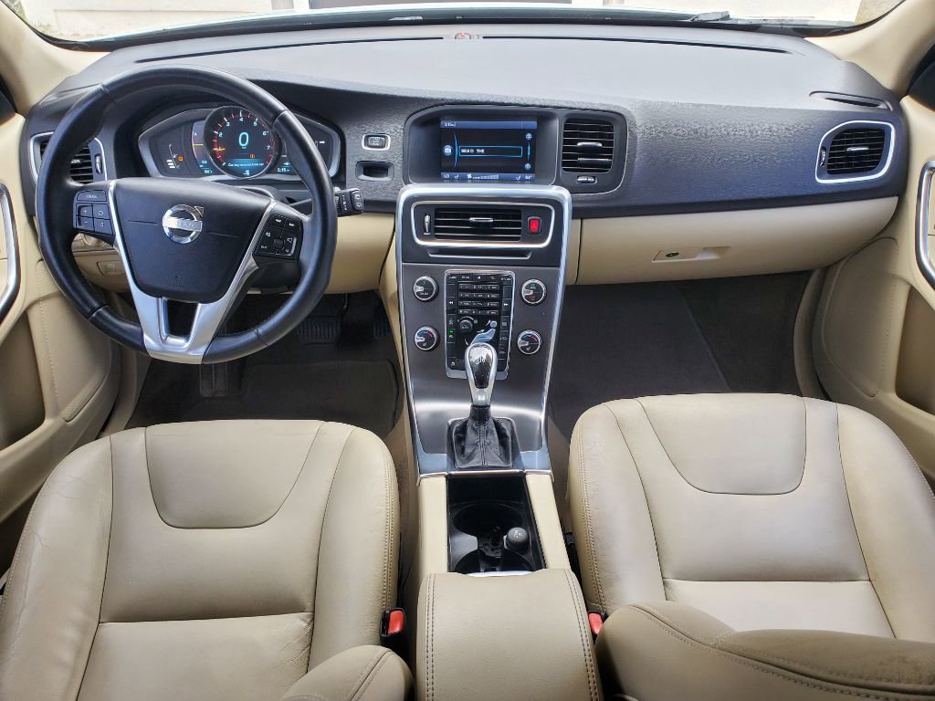 Used 2015 Volvo V60 T5 Premier FWD image 28