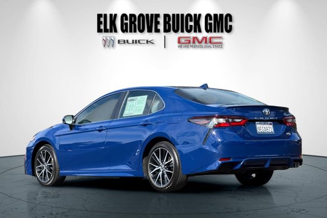 Used 2023 Toyota Camry SE w/ Convenience Package FWD image 6