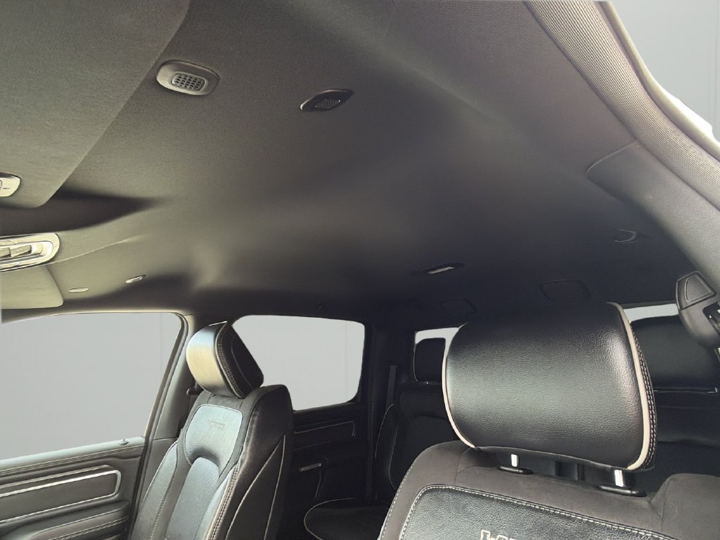 Used 2023 RAM 1500 Laramie AWD/4WD image 15