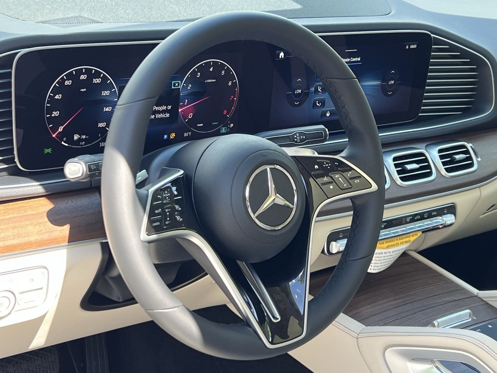 New 2026 Mercedes-Benz GLE 350 4MATIC image 21