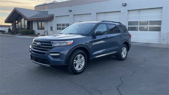 Used 2021 Ford Explorer XLT w/ Equipment Group 202A image 5