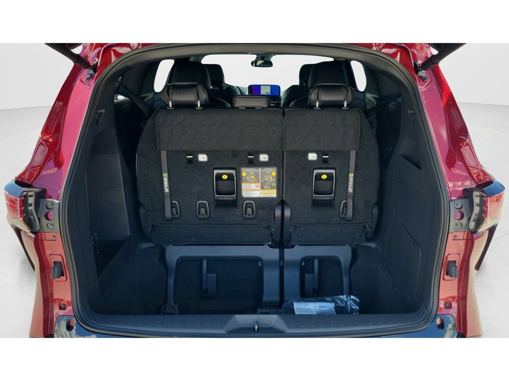 New 2026 Toyota Sienna Platinum AWD/4WD image 9