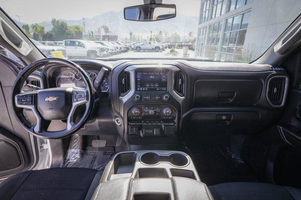 Used 2023 Chevrolet Silverado 2500 LT w/ Convenience Package image 17