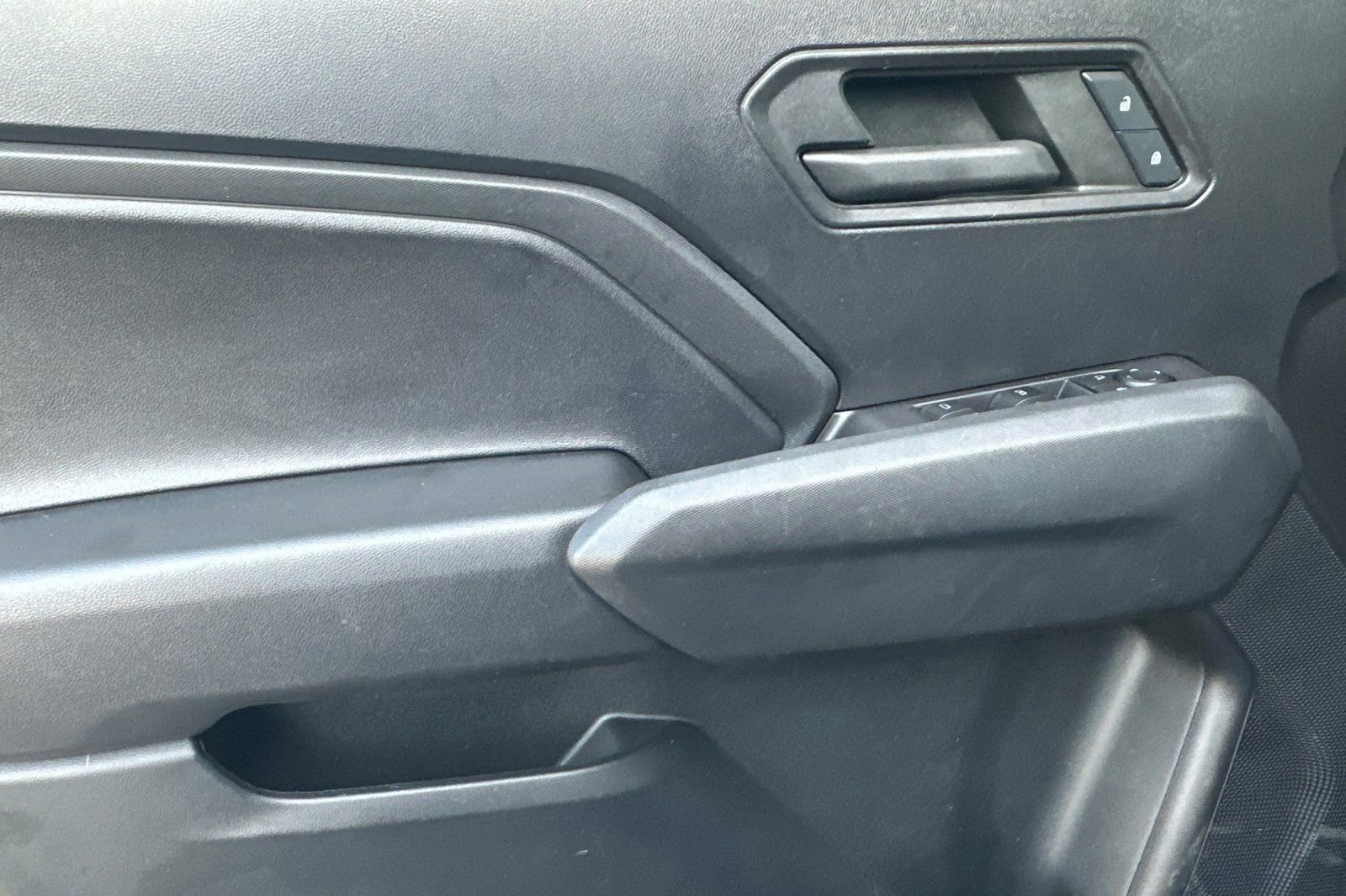 Certified 2023 Chevrolet Colorado Trail Boss w/ Advanced Trailering Package image 11