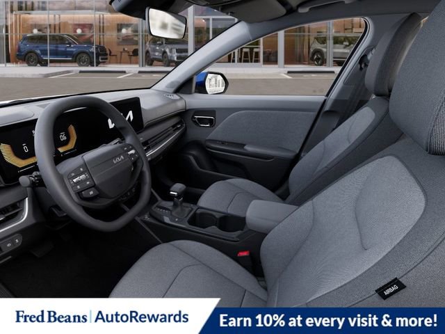 New 2025 Kia K4 LXS image 17