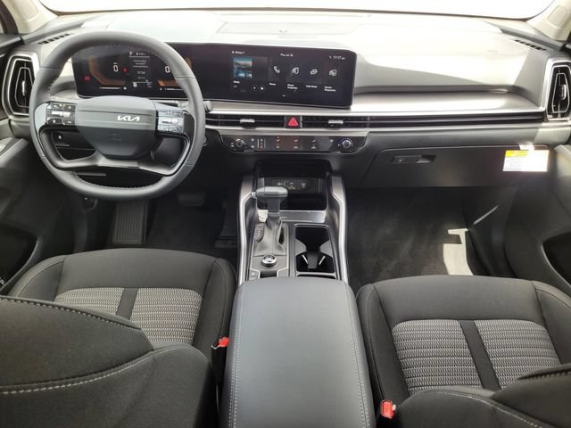 New 2026 Kia Sorento LX FWD image 14