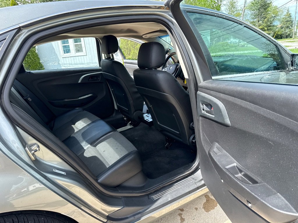 Used 2013 Chevrolet Caprice RWD image 13
