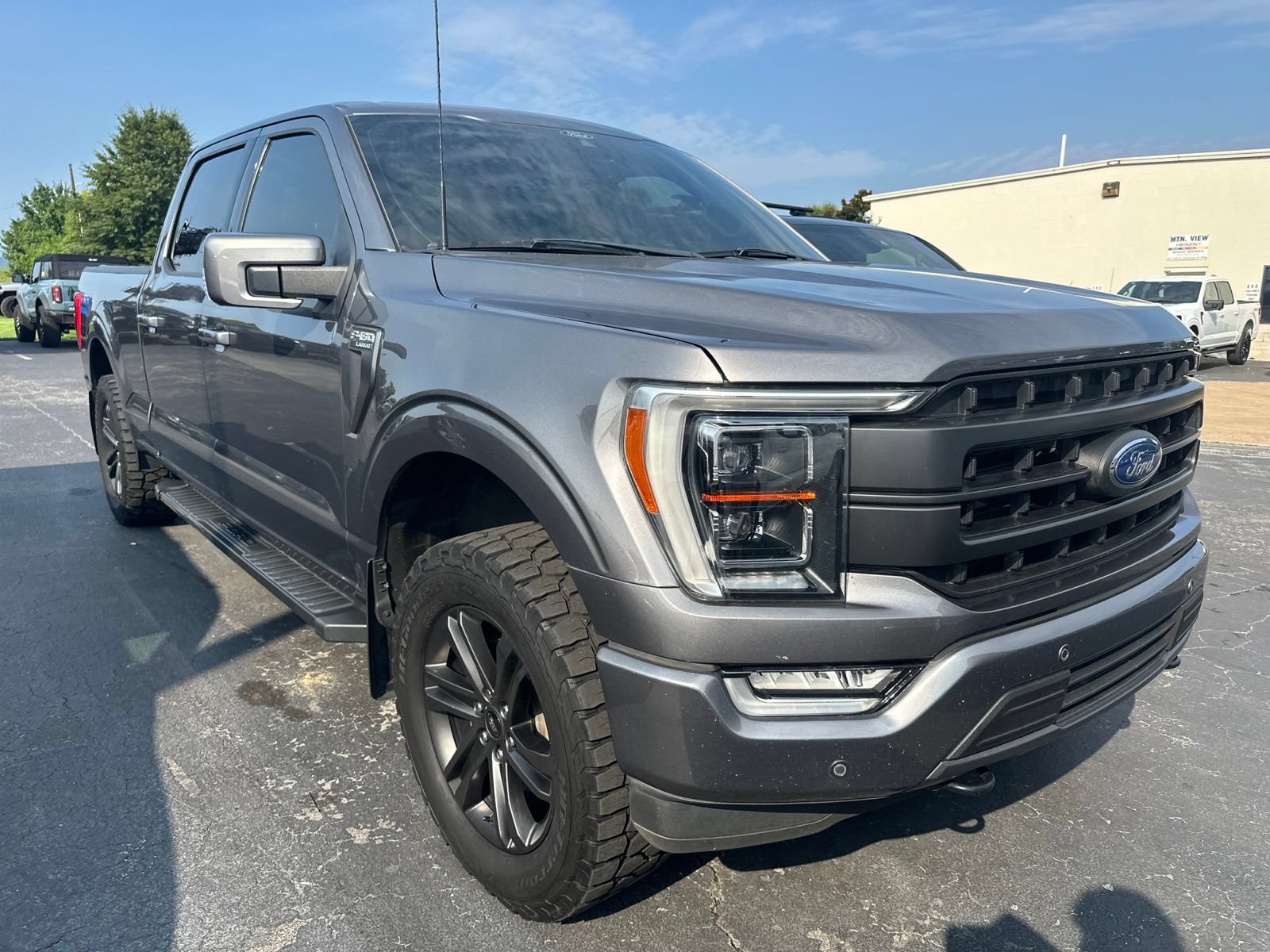 Used 2022 Ford F150 Lariat w/ Equipment Group 502A High AWD/4WD image 3
