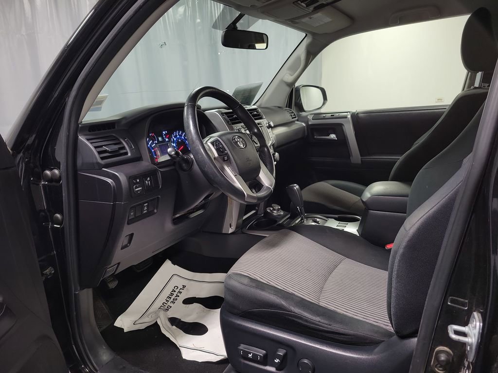 Used 2018 Toyota 4Runner SR5 image 12