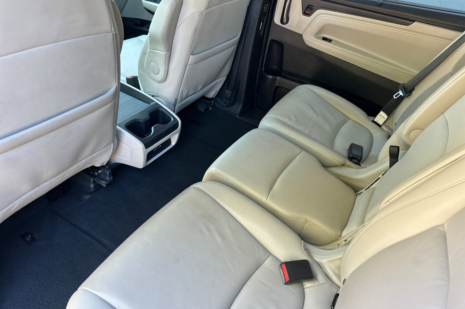 Used 2025 Honda Odyssey EX-L image 14