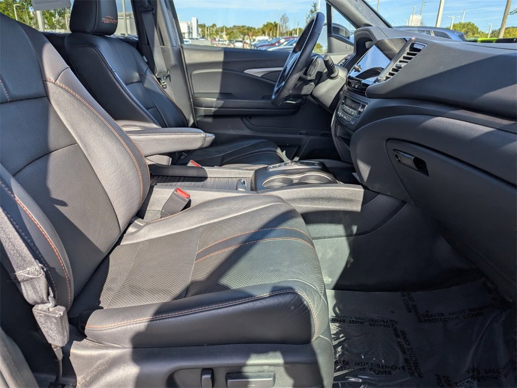 Used 2023 Honda Passport TrailSport image 10