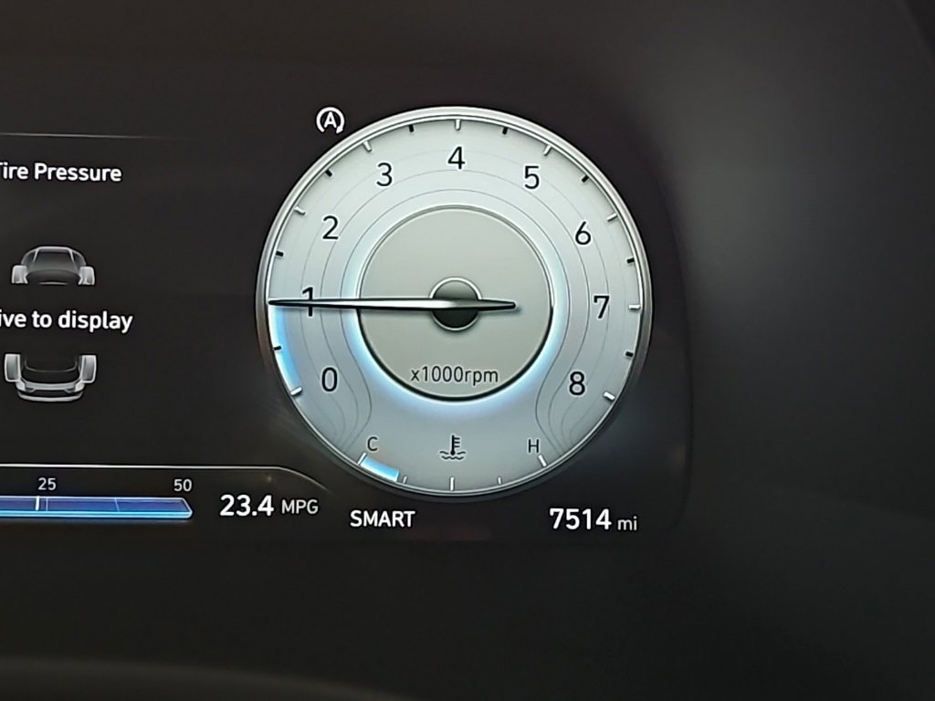 Used 2024 Hyundai Palisade Calligraphy image 3