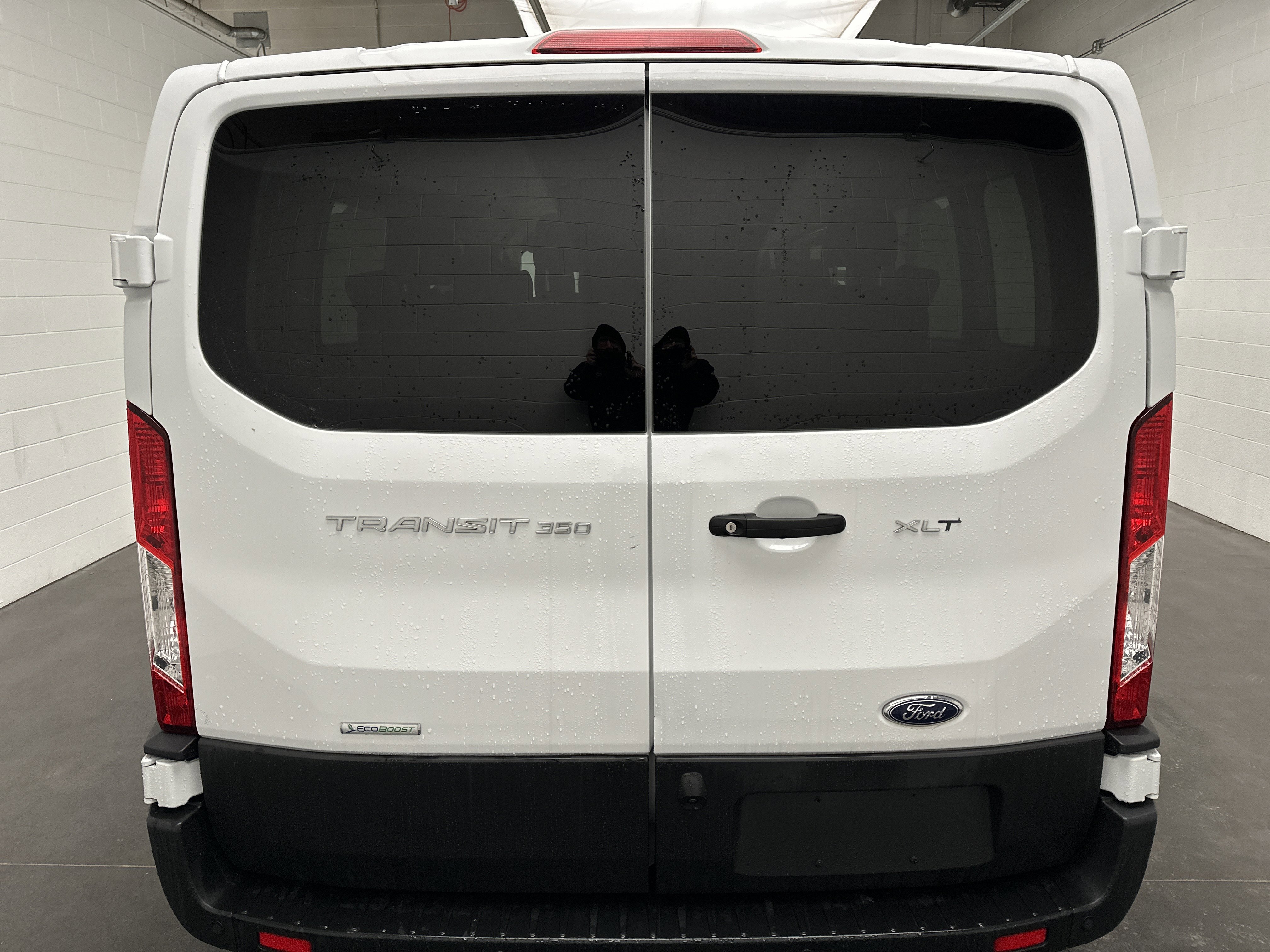 Used 2023 Ford Transit 350 XLT image 8