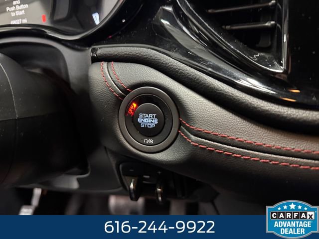 Used 2024 Ford Edge SEL w/ Convenience Package image 3