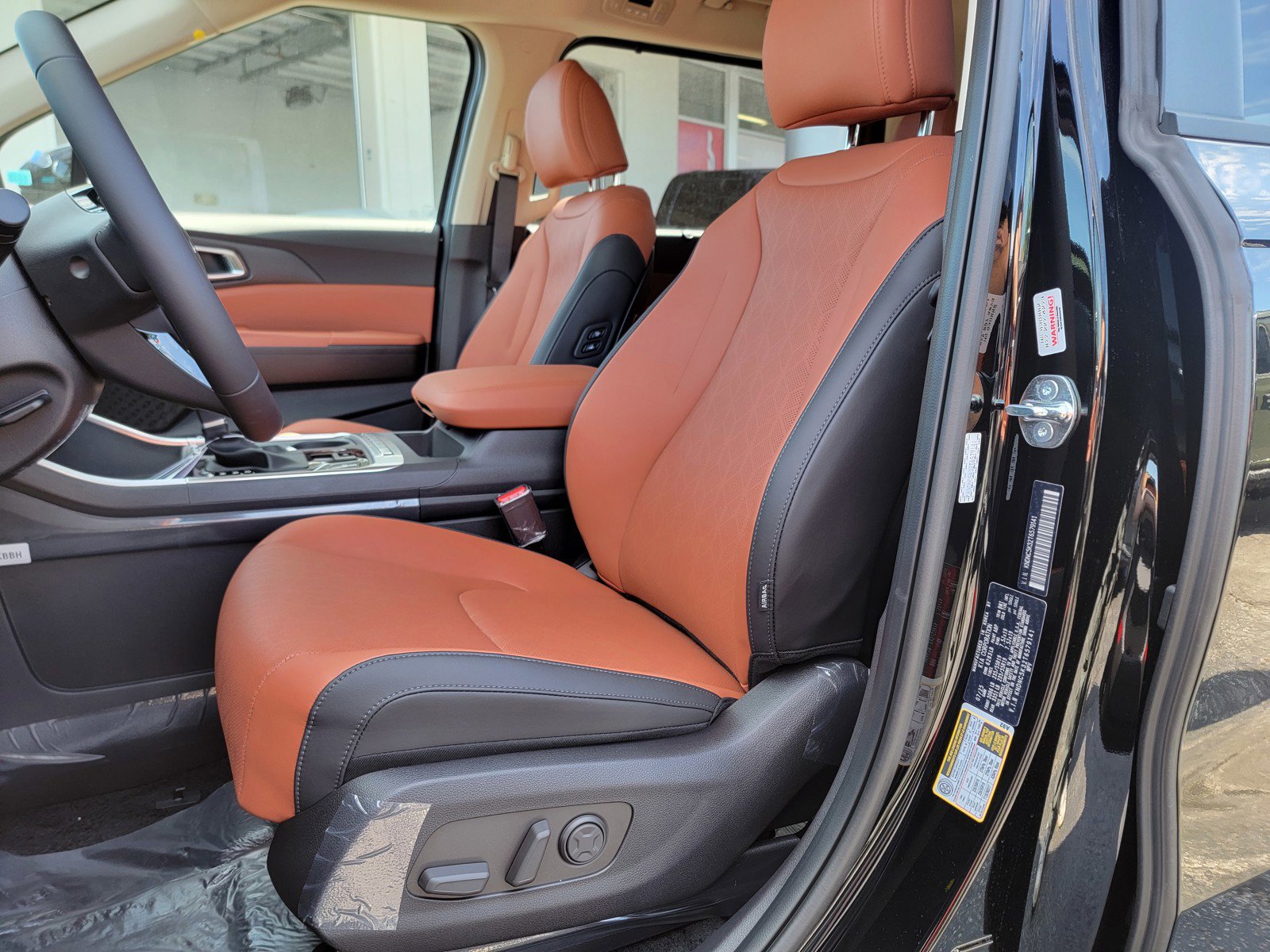 New 2026 Kia Carnival EX image 14