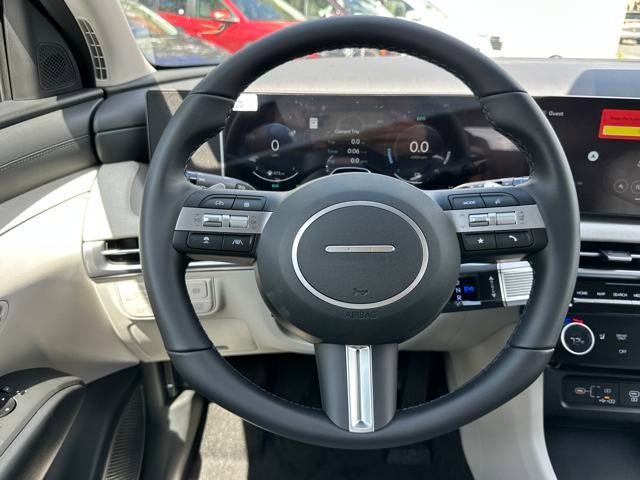 New 2025 Hyundai Tucson SEL image 17