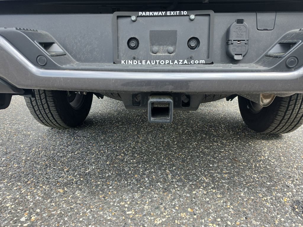 Used 2025 RAM 1500 Tradesman w/ Night Edition AWD/4WD image 16