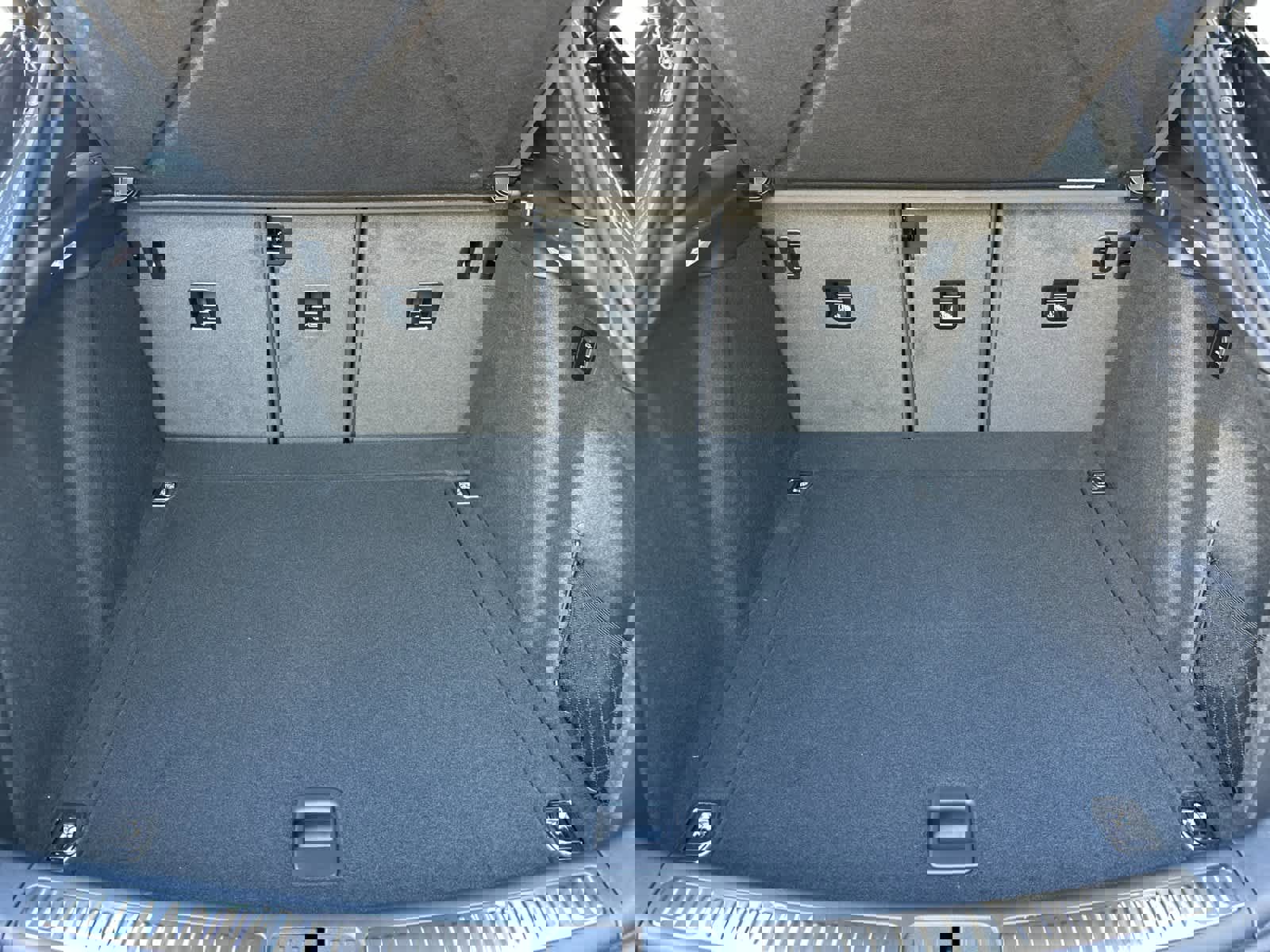 New 2026 Porsche Macan GTS image 16