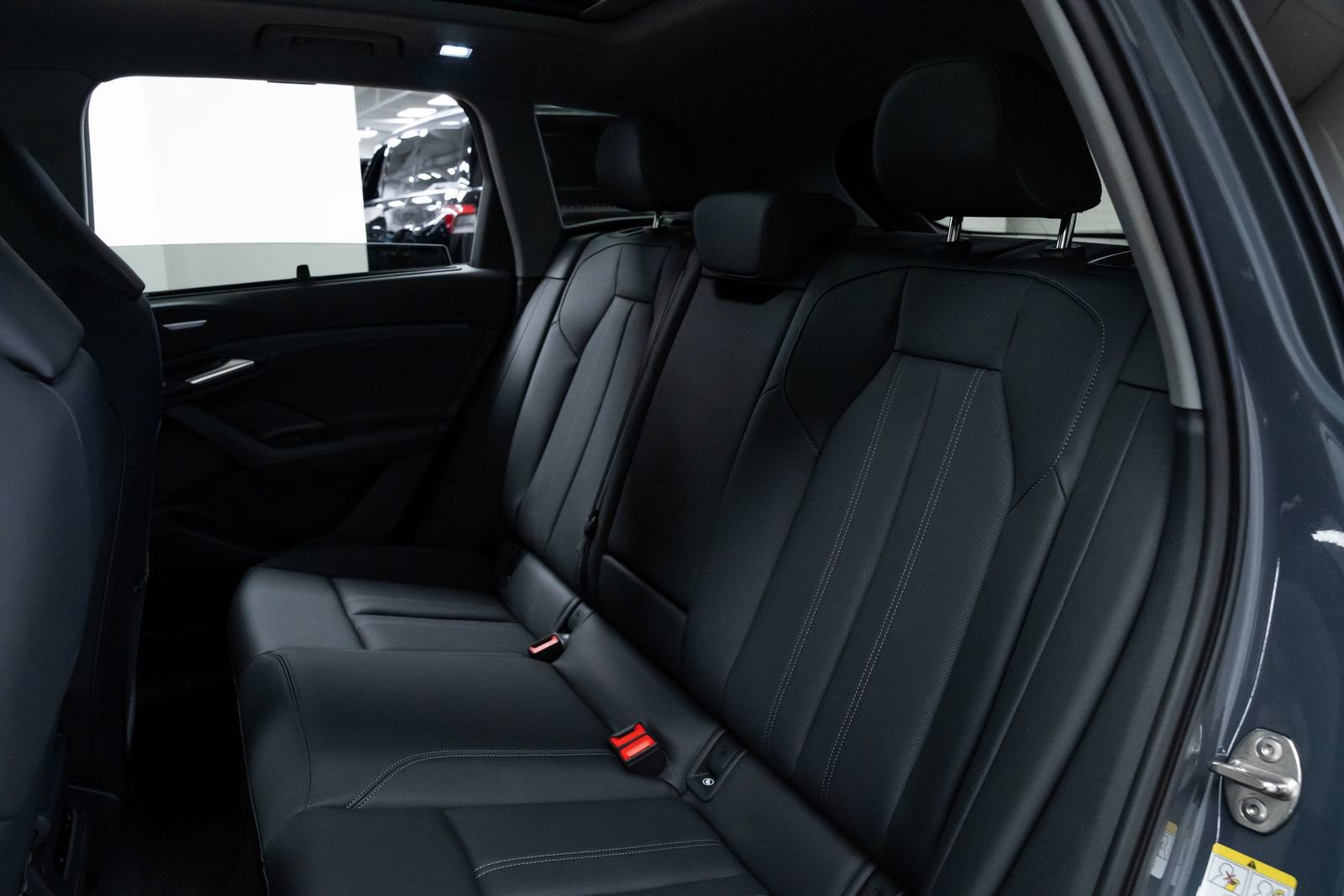 Used 2025 Audi Q6 e-tron Premium Plus w/ Premium Plus image 20