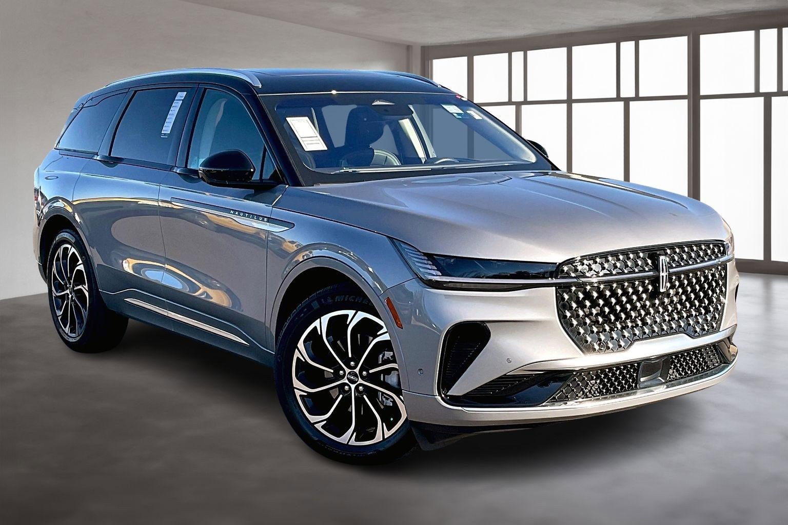 Used 2024 Lincoln Nautilus Reserve w/ Equipment Group 202A