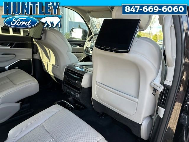 Used 2022 Jeep Wagoneer Series III w/ Convenience Group I image 12