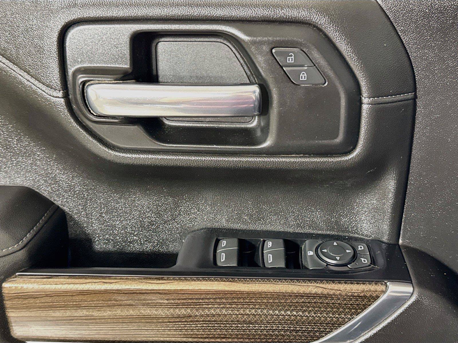Used 2020 Chevrolet Silverado 1500 LT w/ Texas Edition RWD image 15
