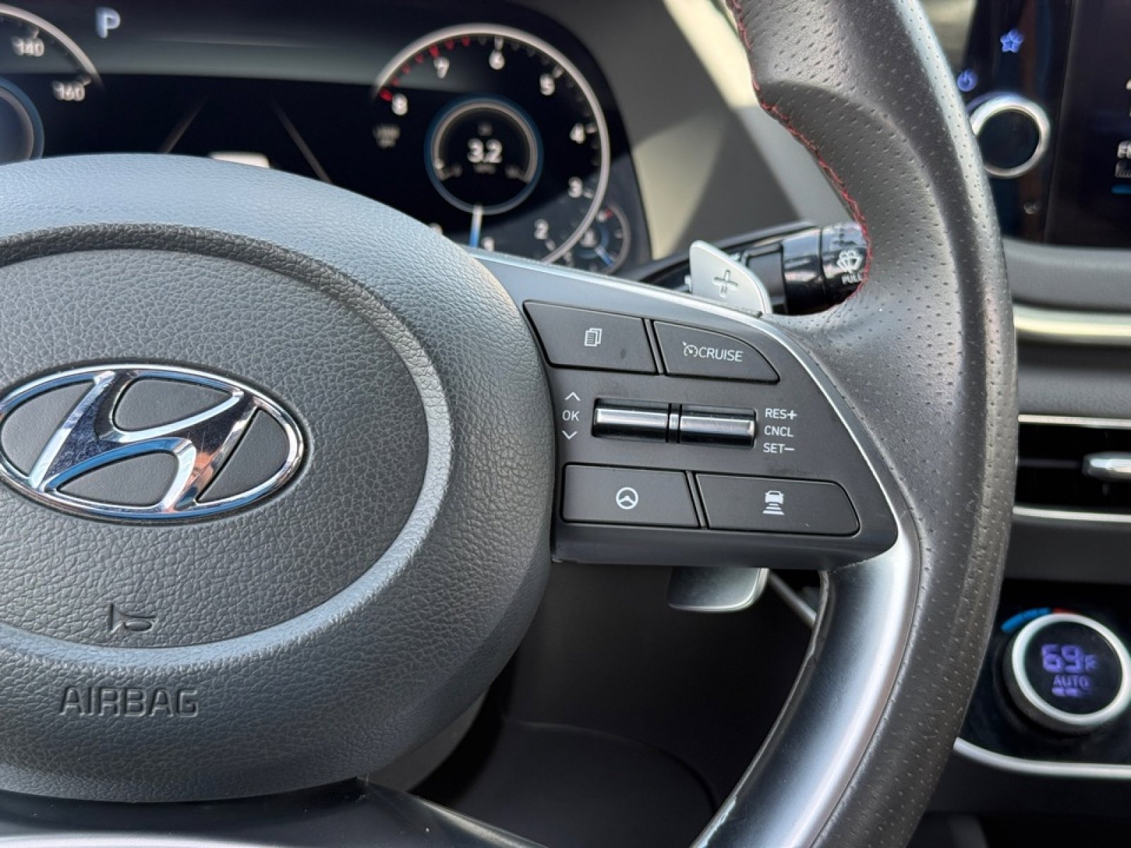 Used 2023 Hyundai Sonata SEL Plus w/ Cargo Package FWD image 32