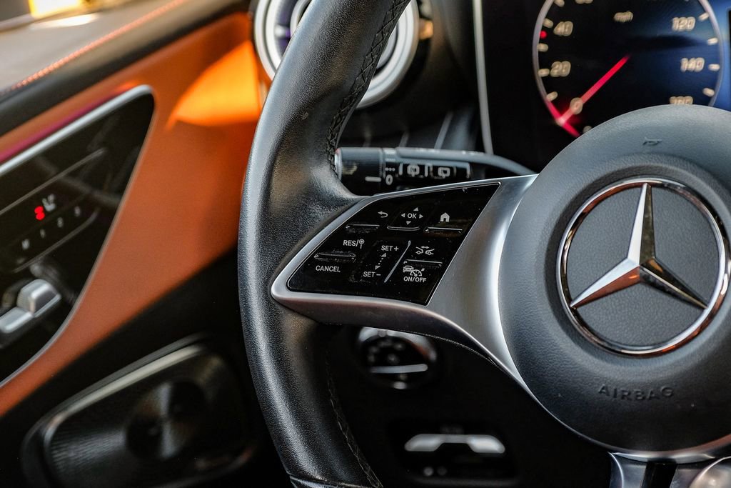 Used 2023 Mercedes-Benz GLC 300 GLC 300 image 21