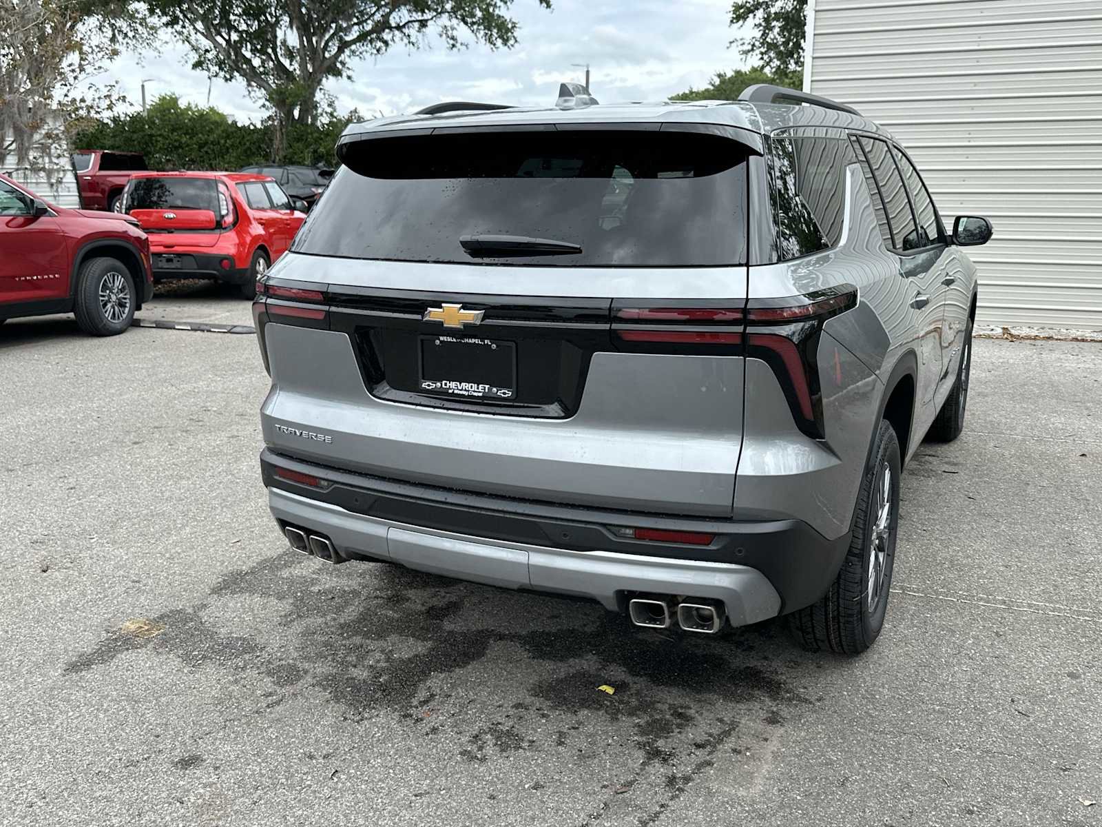 New 2026 Chevrolet Traverse LT image 7