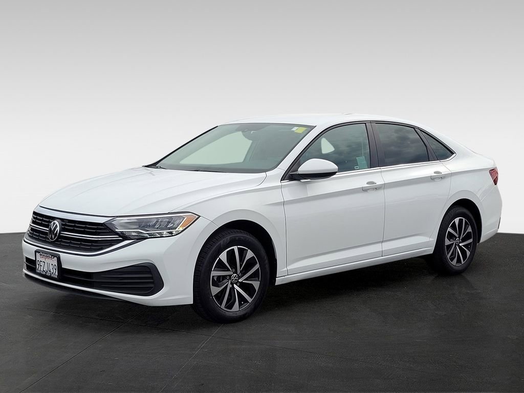 Used 2023 Volkswagen Jetta S image 8