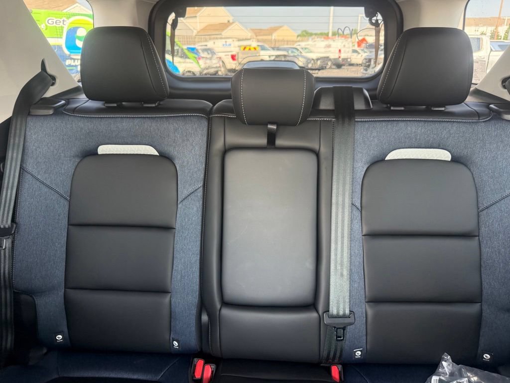 New 2026 Ford Bronco Sport Outer Banks w/ Outer Banks Tech Package+ AWD/4WD image 28