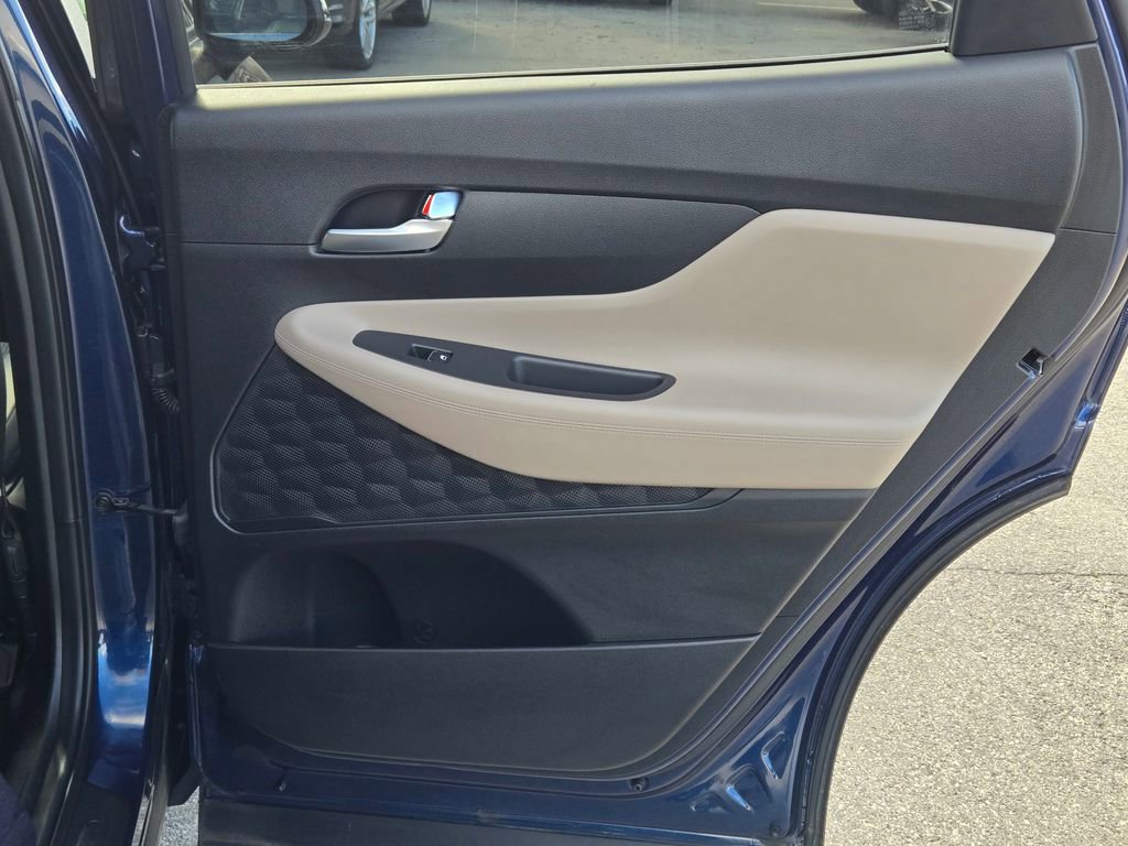 Certified 2023 Hyundai Santa Fe SE image 11