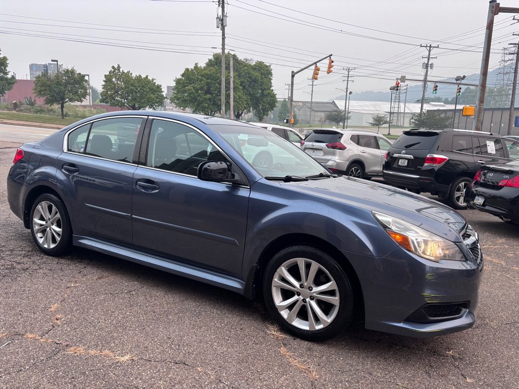 Used 2014 Subaru Legacy 2.5i Premium AWD/4WD image 19