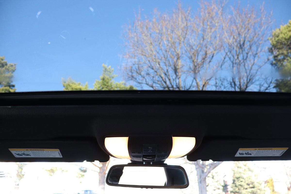 Used 2011 Mercedes-Benz E 350 4MATIC image 28