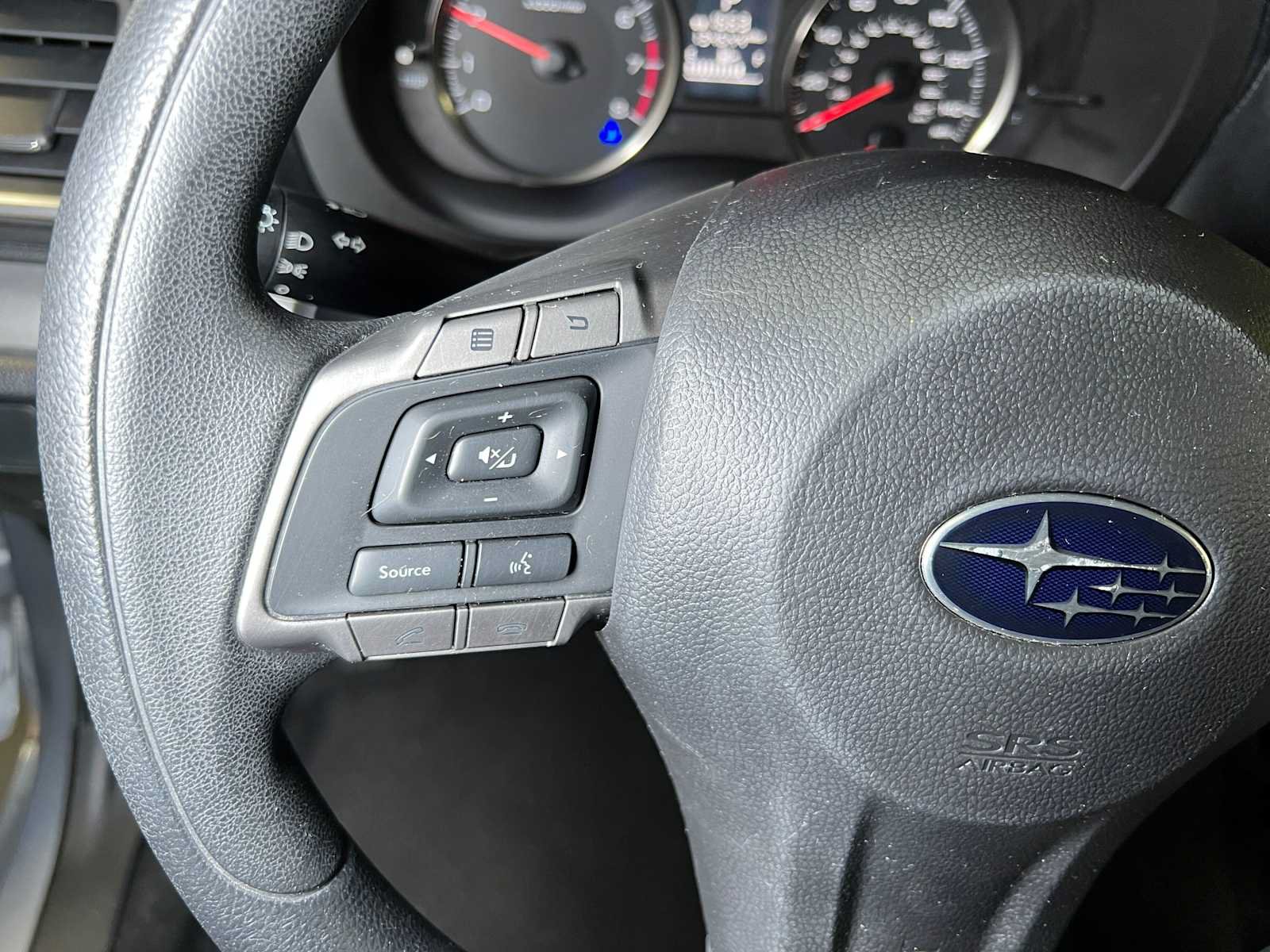 Used 2015 Subaru Impreza 2.0i AWD/4WD image 27