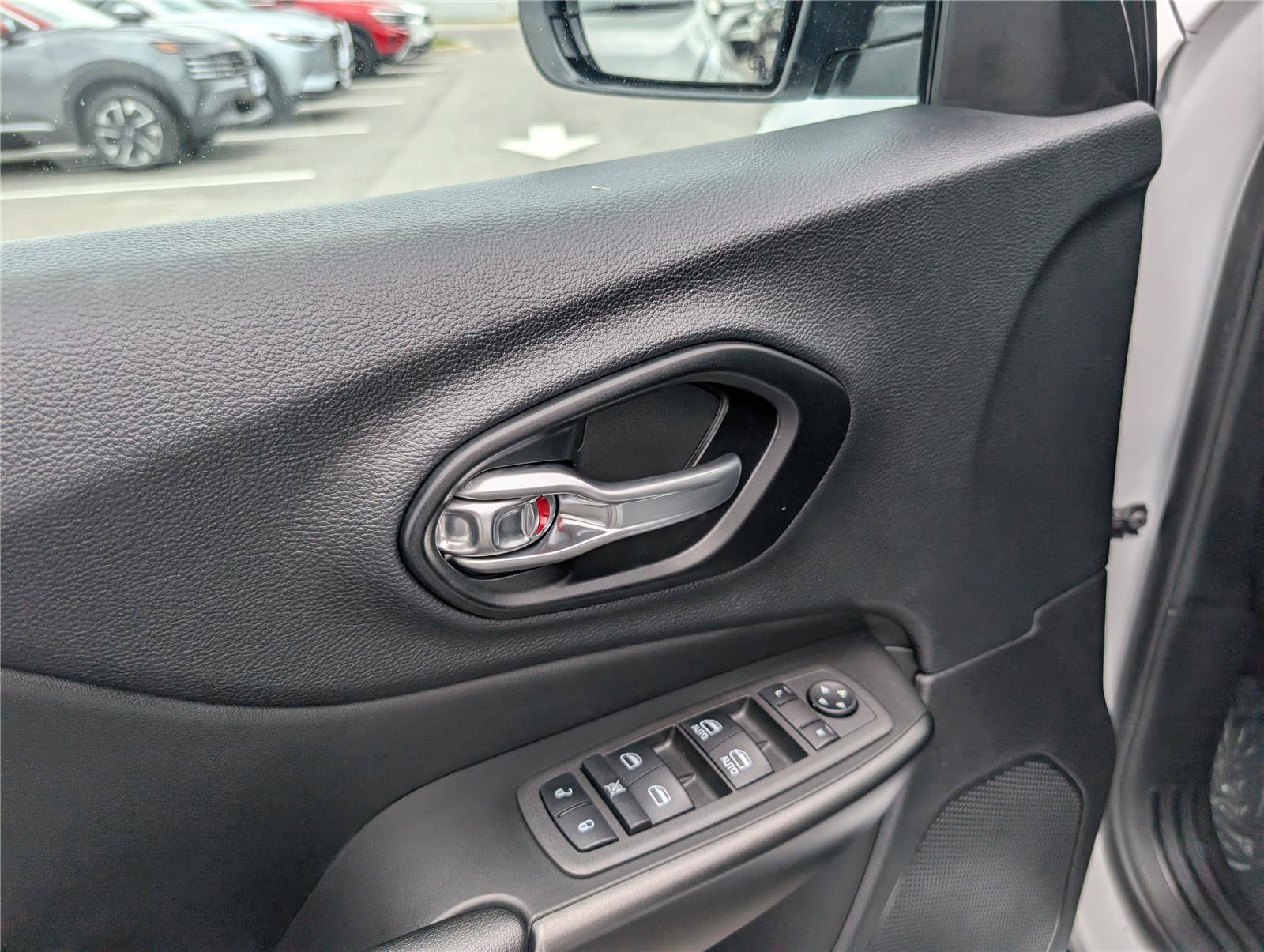 Used 2022 Jeep Cherokee Trailhawk w/ Sound & Nav Group AWD/4WD image 16