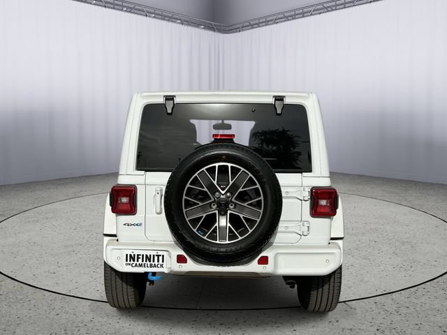 Used 2023 Jeep Wrangler Unlimited Sahara AWD/4WD image 7