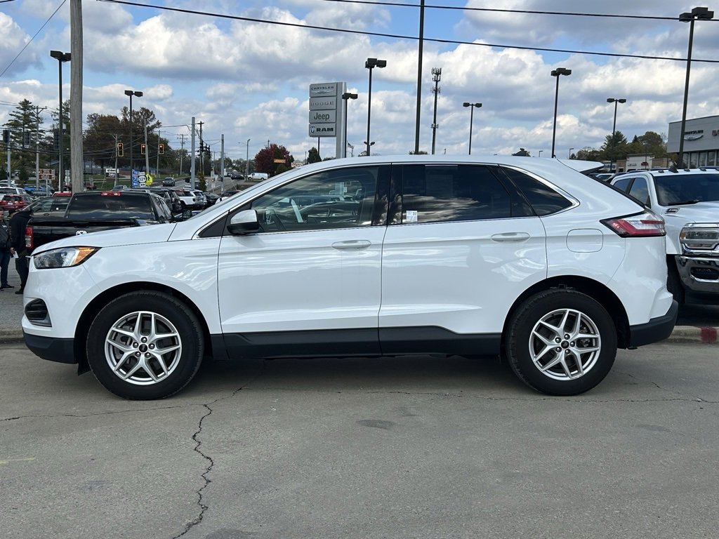 Used 2023 Ford Edge SEL image 10