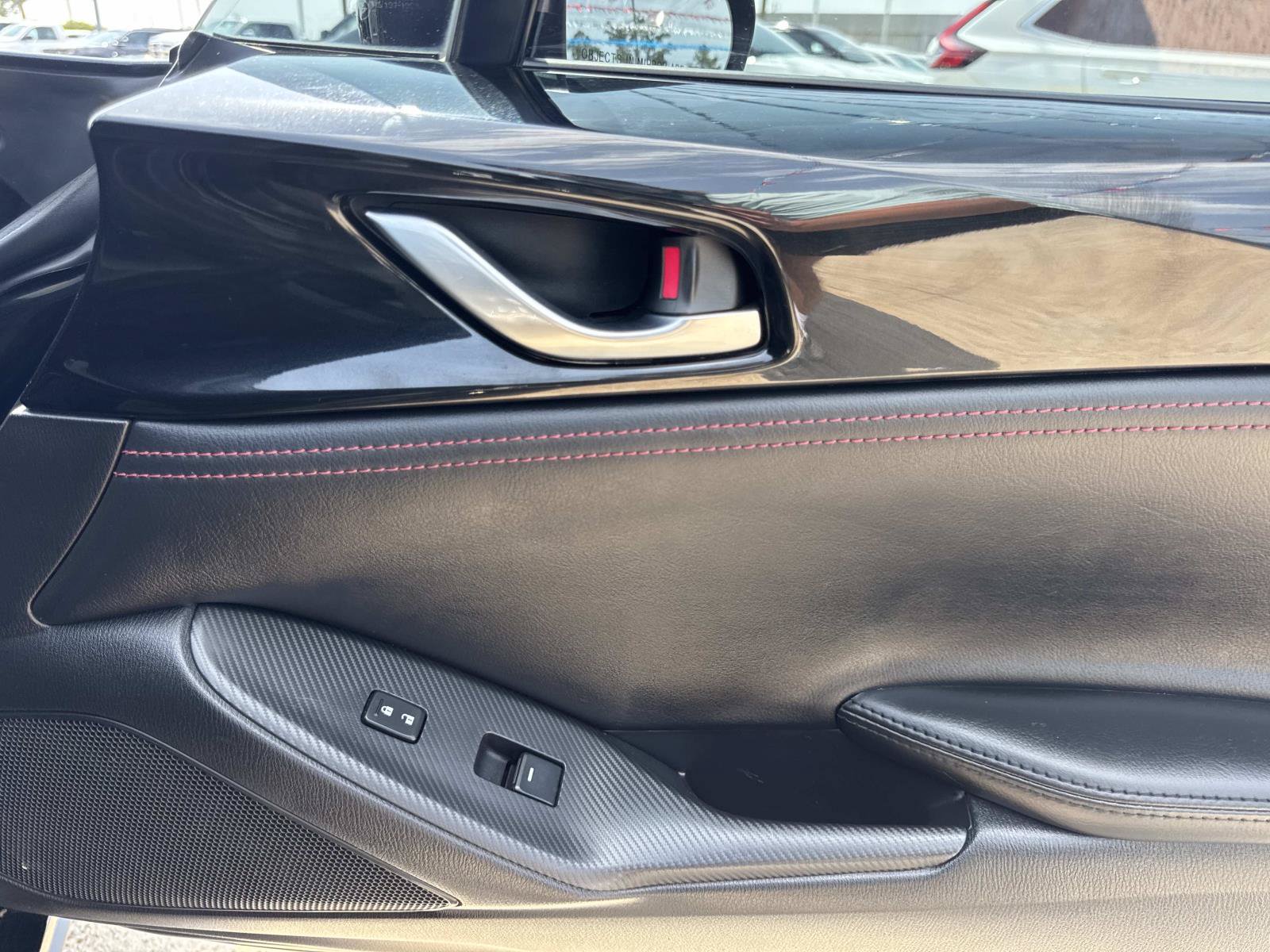 Used 2016 MAZDA MX-5 Miata Club RWD image 13