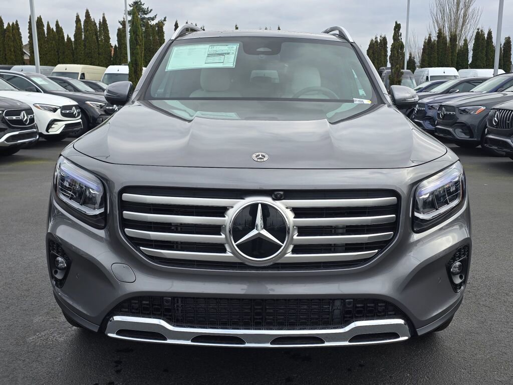 New 2026 Mercedes-Benz GLB 250 4MATIC image 9
