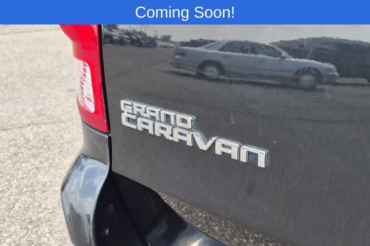 Used 2016 Dodge Grand Caravan SE w/ Quick Order Package 29E SE FWD image 12