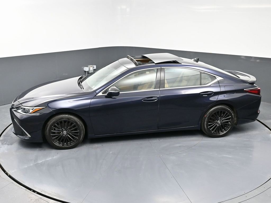 Used 2025 Lexus ES 350 w/ Premium Package image 45