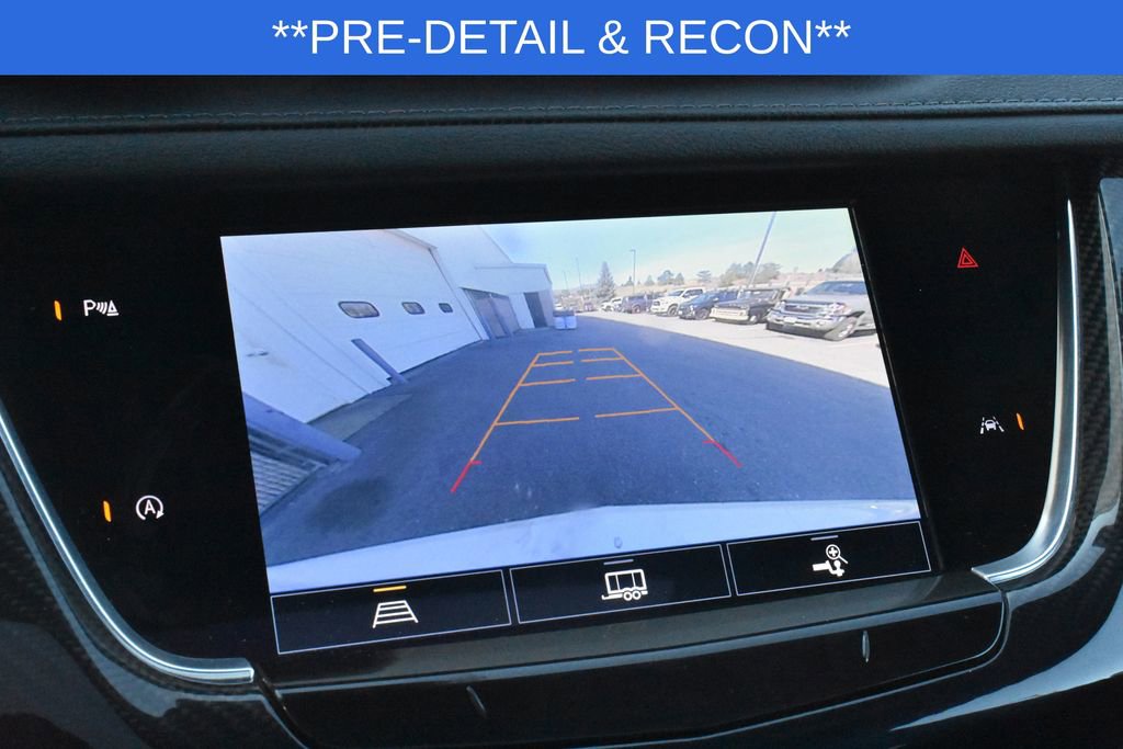 Used 2024 Cadillac XT6 Sport w/ LPO, Floor Liner Package AWD/4WD image 11
