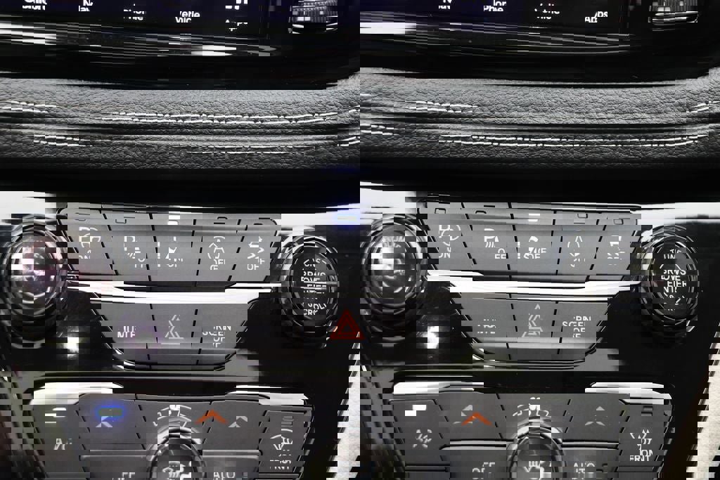 Used 2022 Chrysler Pacifica Limited image 26