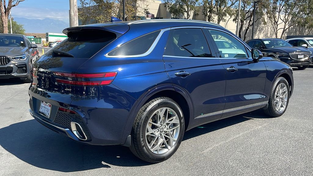 Used 2025 Genesis GV70 2.5T w/ Select Package image 7