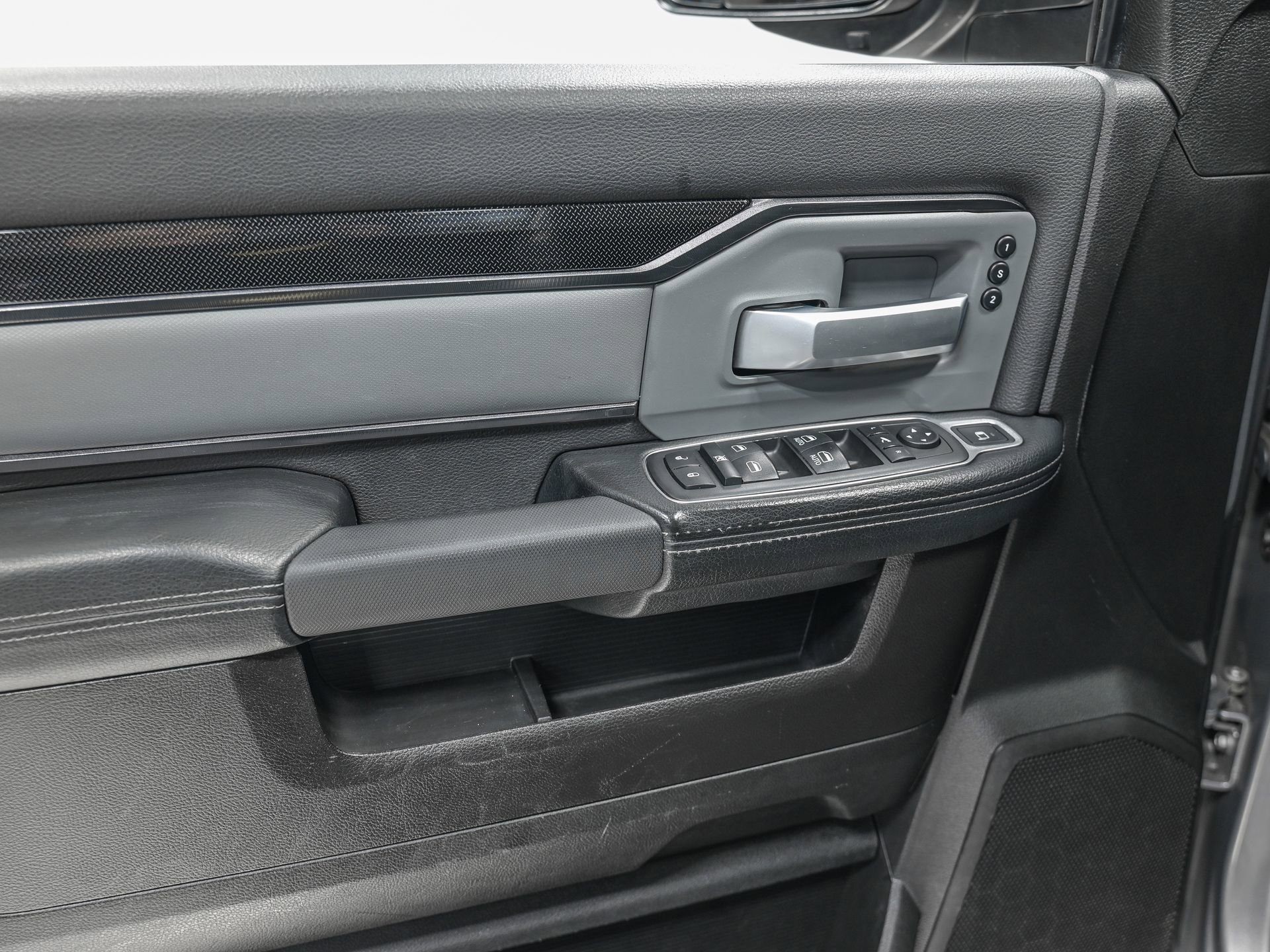 Used 2019 RAM 2500 Power Wagon image 13