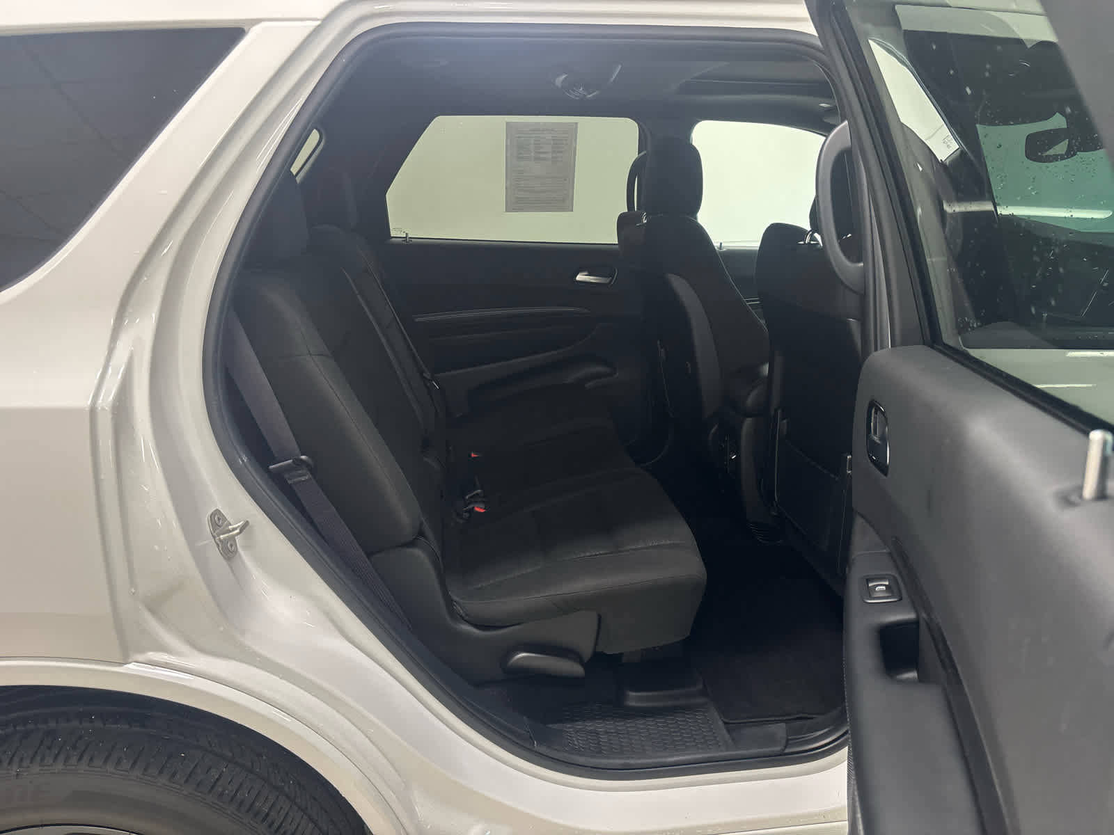 Used 2024 Dodge Durango SXT w/ SXT Blacktop Group AWD/4WD image 17